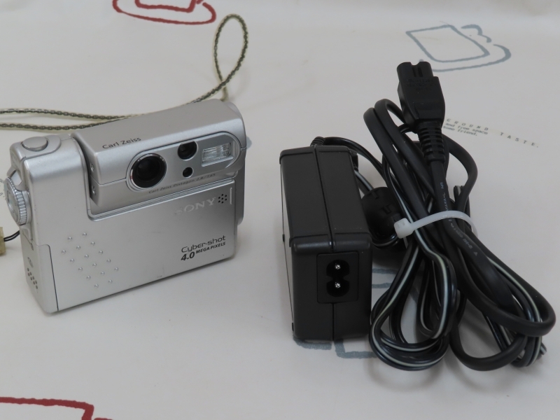 Yahoo!オークション -「dsc-f77」の落札相場・落札価格 Yahoo!オークション -「dsc-f77」の落札相場・落札価格
