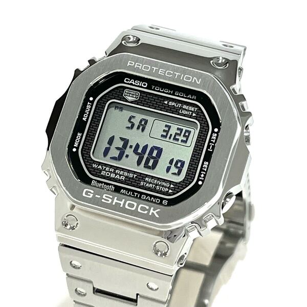 極美品 CASIO カシオ G-SHOCK ジーショック GMW-B5000D 腕時計 メタル タフソーラー デジタル Bluetooth シルバー メンズ QZ 保専用箱付き