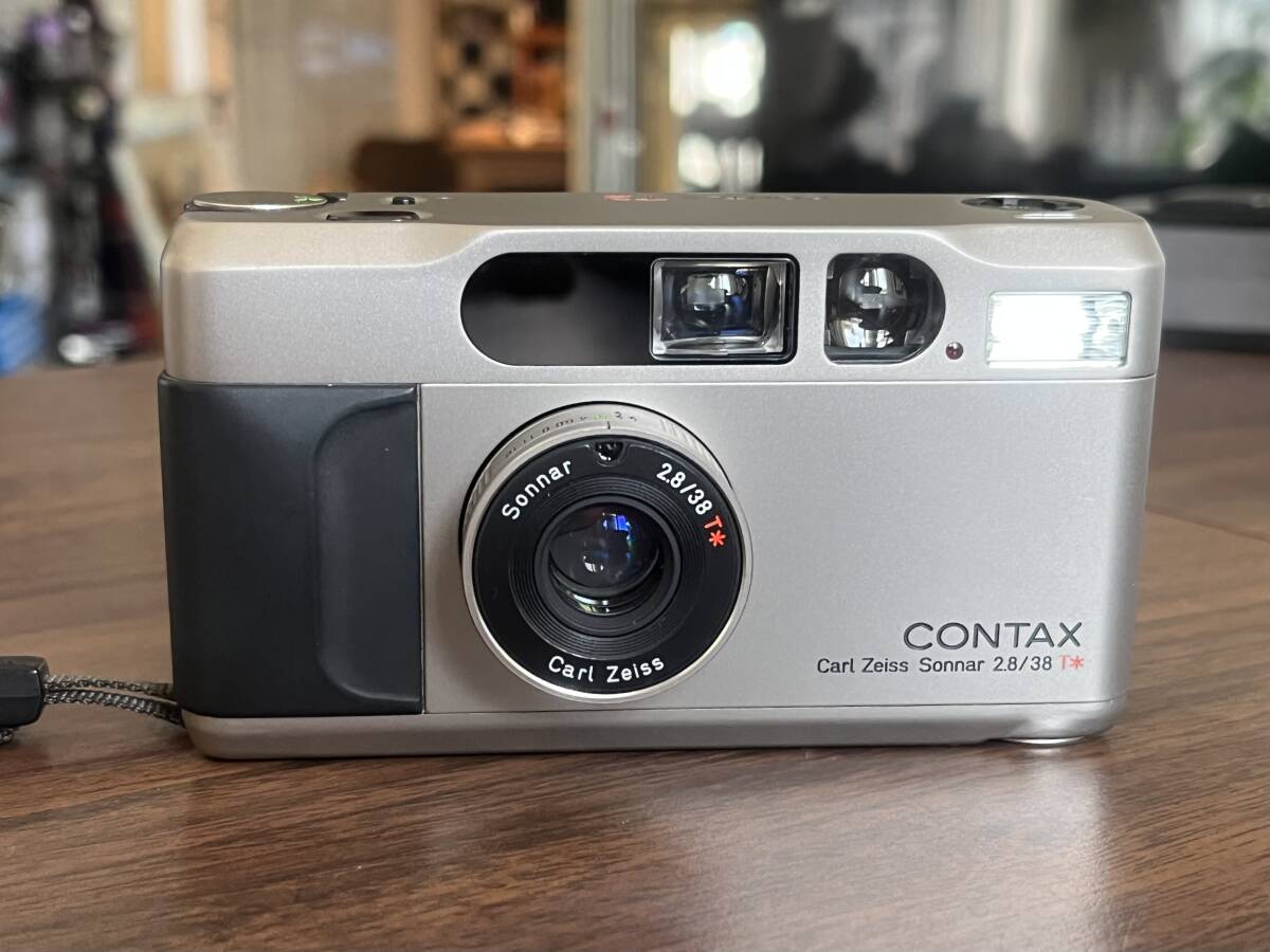 Yahoo!オークション -「contax t2 チタン」(フィルムカメラ Yahoo!オークション -「contax t2 チタン」(フィルムカメラ