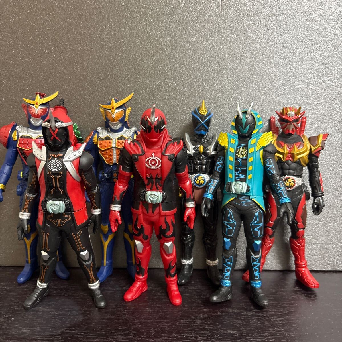 ライダーヒーローシリーズ カブト 響鬼 11体セット 仮面ライダー