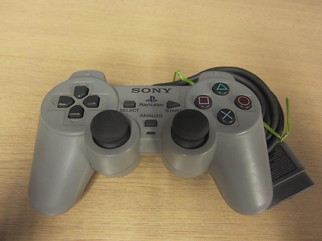 Amazon.co.jp: ソニー SONY SCPH-10010 グリーン 有線 アナログ