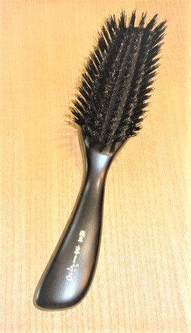 浅草まーぶるブラシ 高級 猪毛 ヘアブラシ 柄は高級黒檀使用