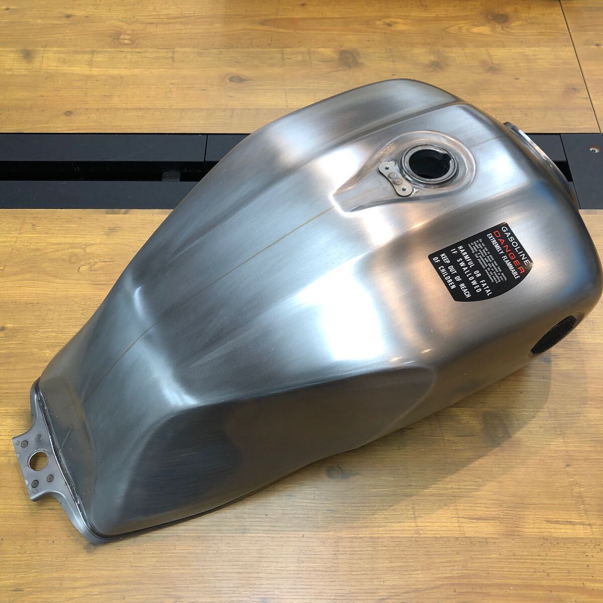 Yahoo!オークション -「cb1100 sc65 タンク」(ホンダ用) (タンク Yahoo!オークション -「cb1100 sc65 タンク」(ホンダ用) (タンク