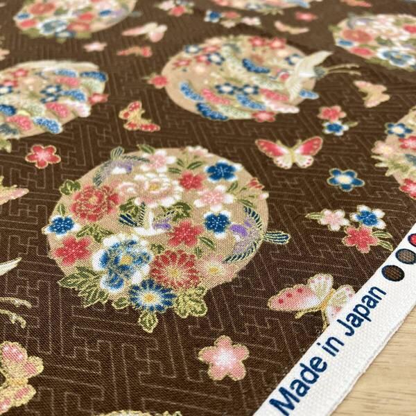 ◆200cm(長さ)×110cm(生地巾) ◆和柄プリント金ラメ*BR* ◆シーチング生地 ◆未使用/限定品