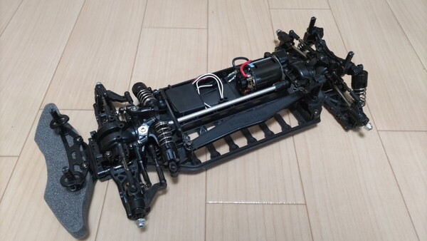 (送料無料)タミヤ TB-03シャーシ フタバサーボ,モーター付 動作確認済 ツーリングドリフトに ラジドリ TAMIYA シャフトドライブ