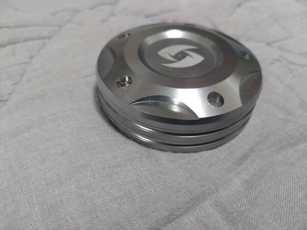 送料無料!★★★SPEEDRAスピードラSSKマスターシリンダーキャップ M52-P4チタン汎用品★★★