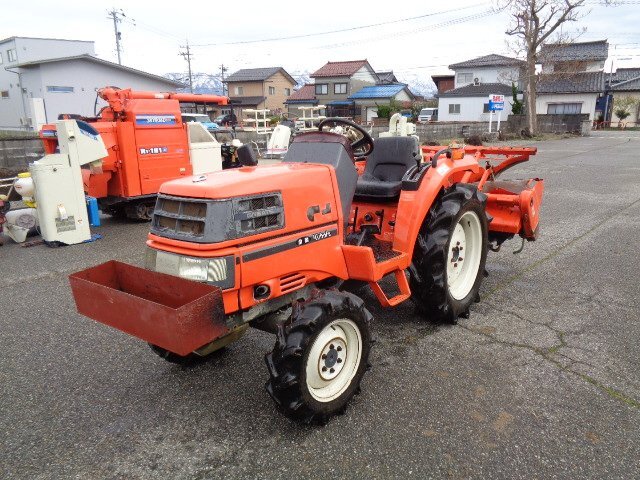 クボタ トラクター GT-3 21ps 使用時間331h 4WD パワステ 自動