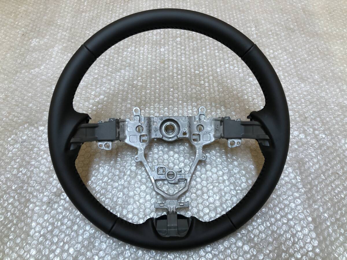 JB74Wジムニーシエラ 純正レザーステアリング ハンドルGS111