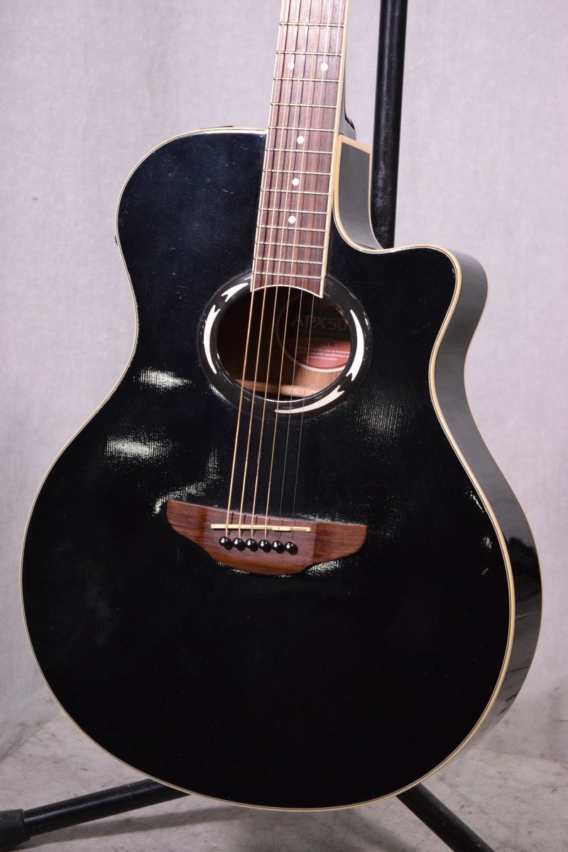 すぐ使える超美品 YAMAHA APX-500FMOVS クリーニング・整備済み すぐ使える超美品 YAMAHA APX-500FMOVS クリーニング・整備済み