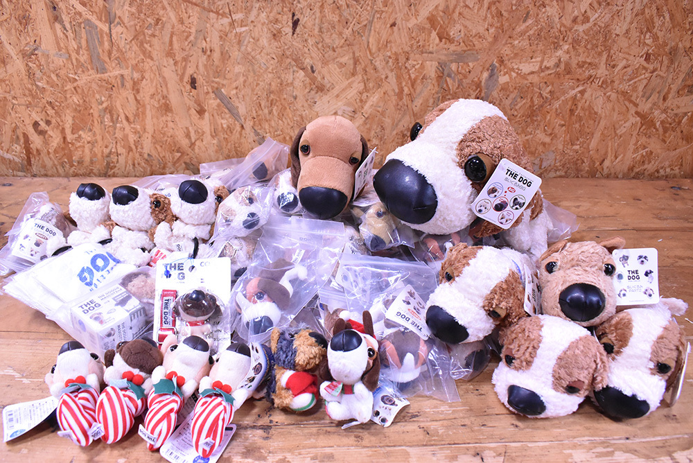 THE DOG】のぬいぐるみやペットグッズが「キャンドゥ」で