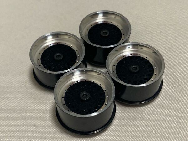 新品・未使用 社外品 ミニ四駆用 アルミホイール ブラック 1台分セット 中径サイズ メッシュタイプ 実車系に