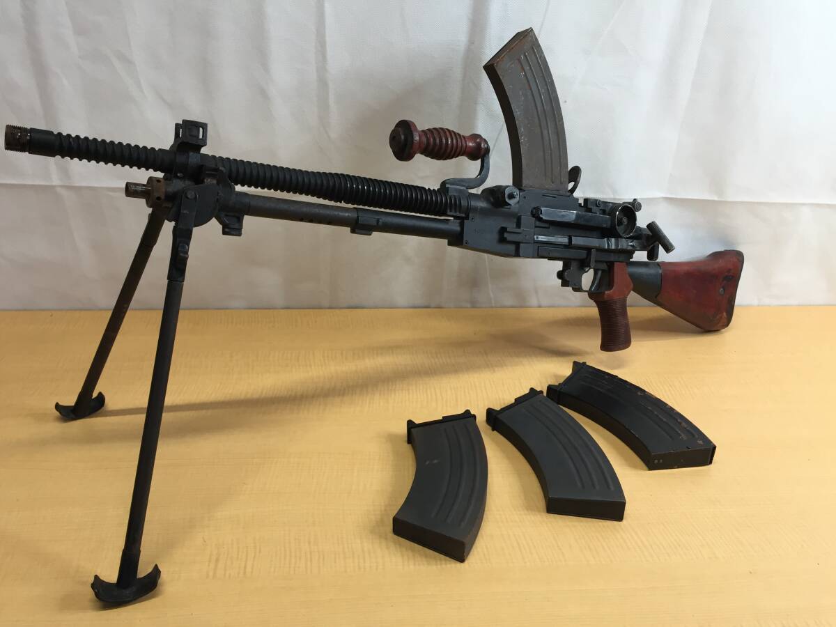 Yahoo!オークション -「九六式軽機関銃」(電動ガン) (トイガン Yahoo!オークション -「九六式軽機関銃」(電動ガン) (トイガン