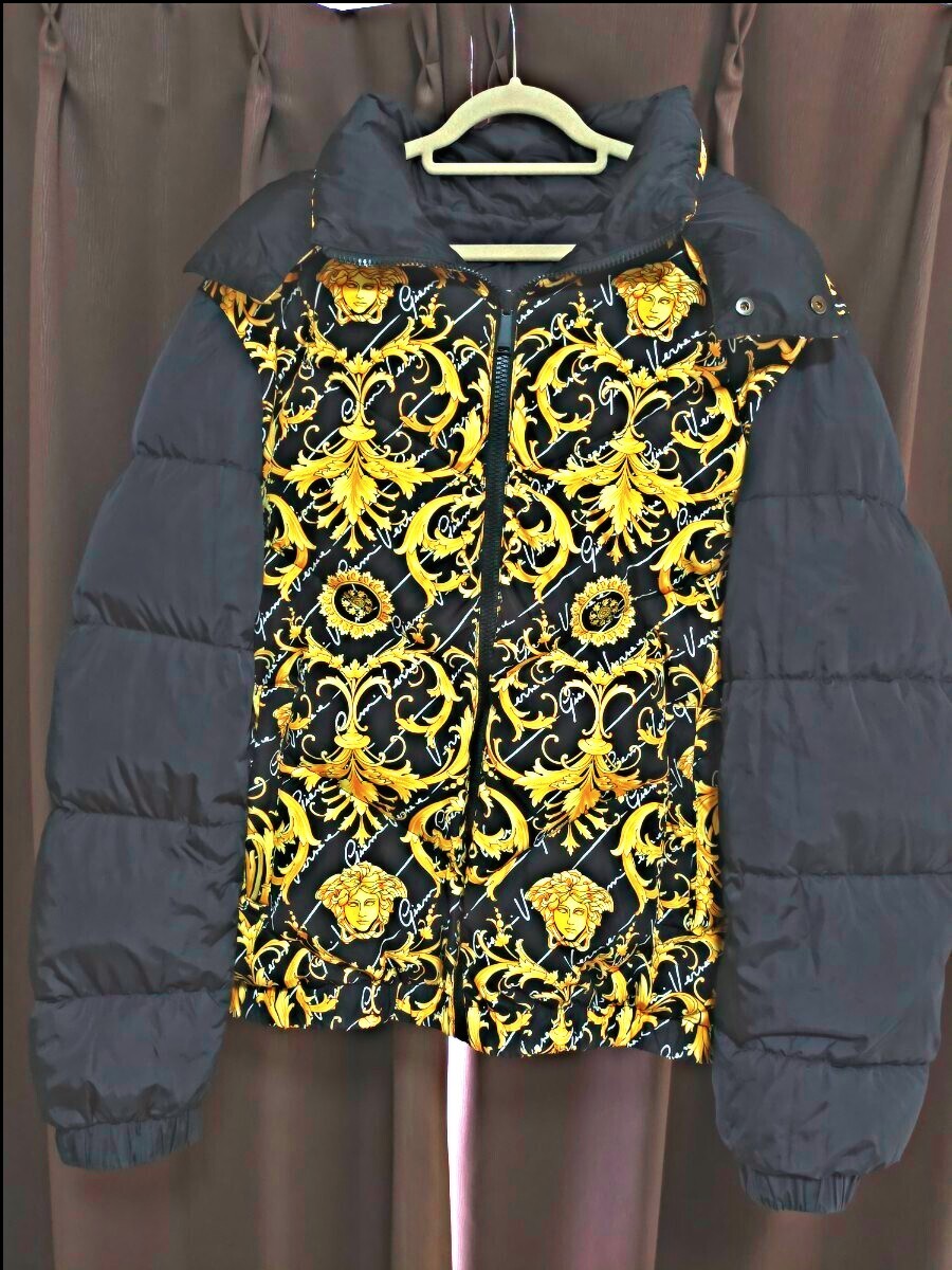 VERSACE❤️レザー ダウン ジャケット❤️ヴィンテージ❤️希少❤️美品です 2025年最新】Yahoo!オークション -versace ダウンの中古品・新品