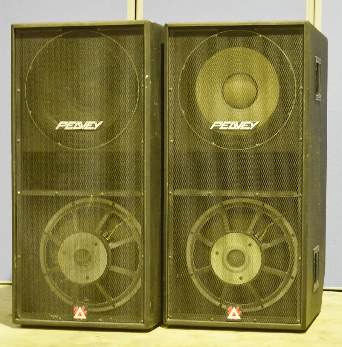 Yahoo!オークション -「peavey スピーカー」の落札相場・落札価格 Yahoo!オークション -「peavey スピーカー」の落札相場・落札価格