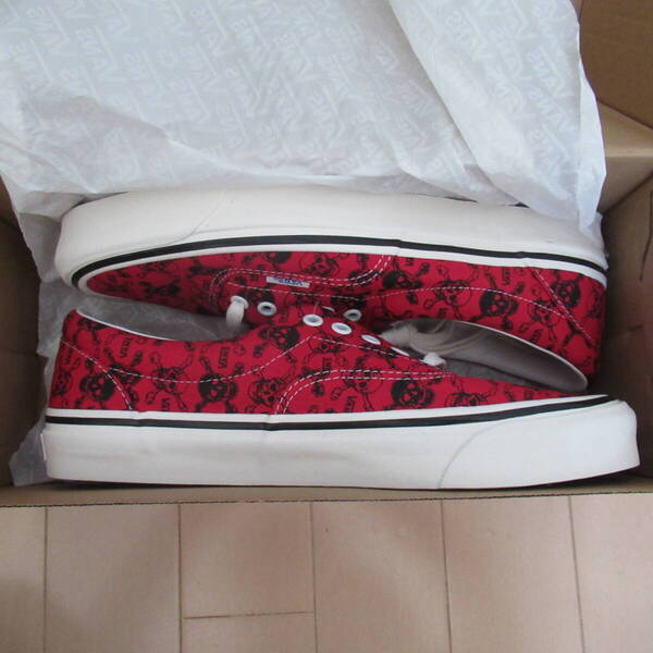 ★即決 新品送込★28㎝ VANS ERA us10 エラ デッキシューズ バンズ チェッカー skull スカルパンク 黒 black サイドテープ ヴァンズ 赤