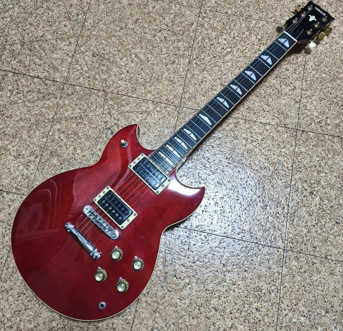 Yahoo!オークション -「yamaha sg 800」(本体) (エレキギター)の Yahoo!オークション -「yamaha sg 800」(本体) (エレキギター)の