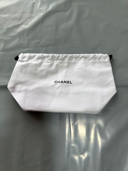 シャネル 巾着袋 小物入れ 安価でCHANELオーナーに!