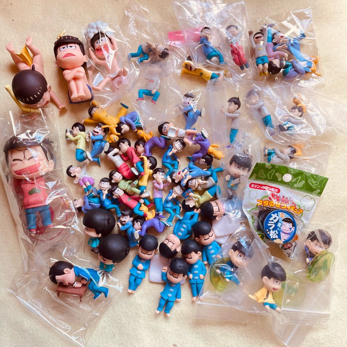 Yahoo!オークション -「おそ松くん ソフビ」の落札相場・落札価格 Yahoo!オークション -「おそ松くん ソフビ」の落札相場・落札価格