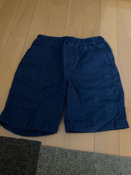 【送料無料】ユニクロ キッズ ハーフパンツ ショートパンツ サイズ120 中古 紺 ネイビー 短パン
