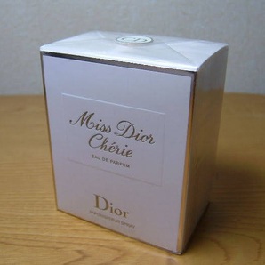 状態◎【希少品シェリー】未開封品(^^ゞ 100ml EDP-SP「Miss Dior Cherie:ミスディオール シェリー」全体美品 _/_/ 交渉OK、匿名OK! _/_/