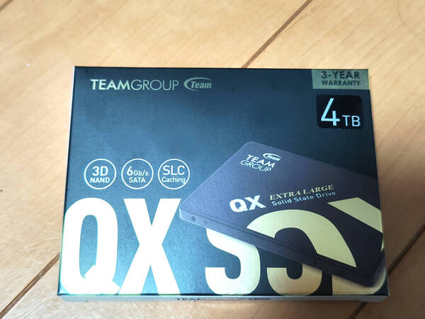 Team社製 2.5インチ SATA QX SSD 4TB【新品/送料無料】