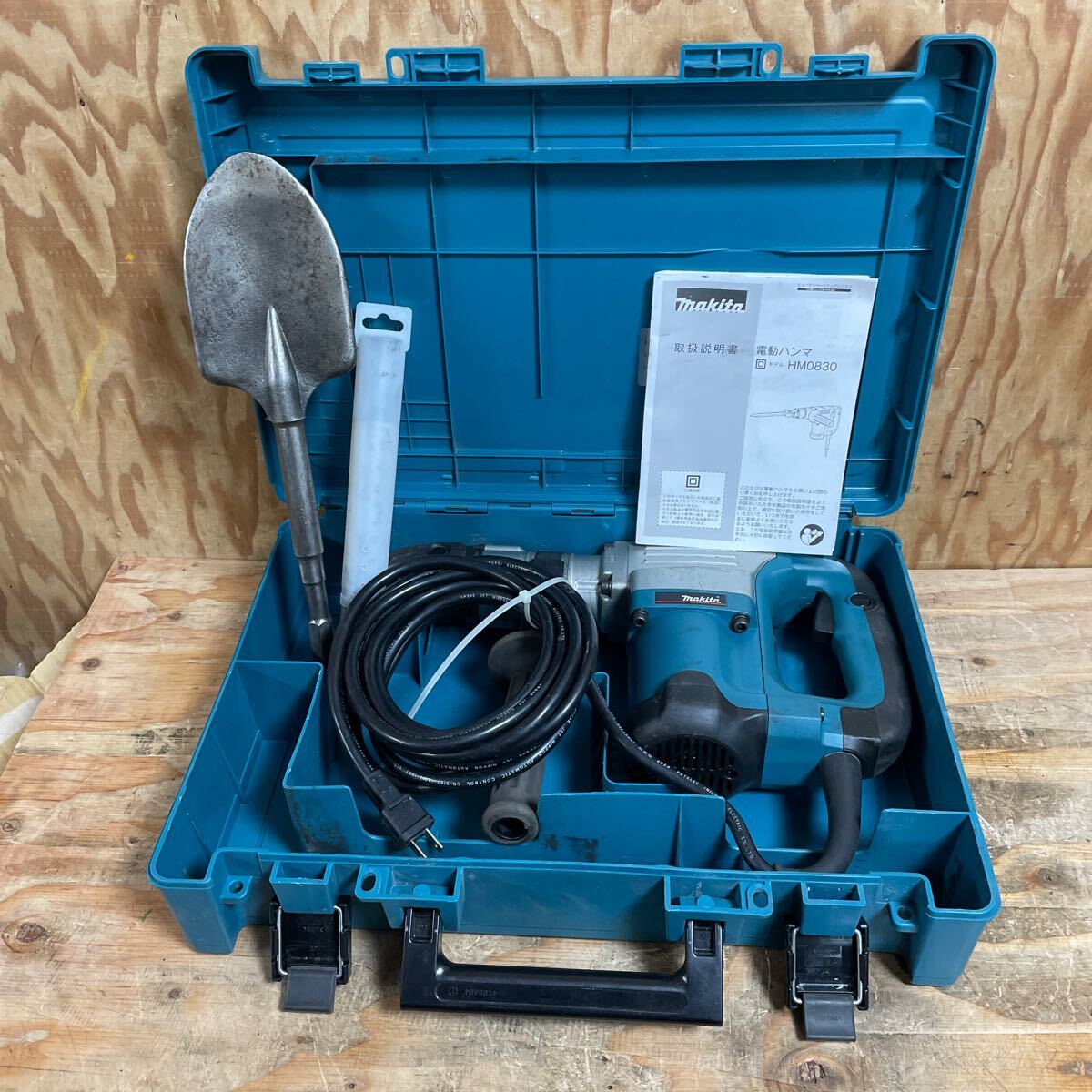 Yahoo!オークション -「makita hm0830」の落札相場・落札価格 Yahoo!オークション -「makita hm0830」の落札相場・落札価格