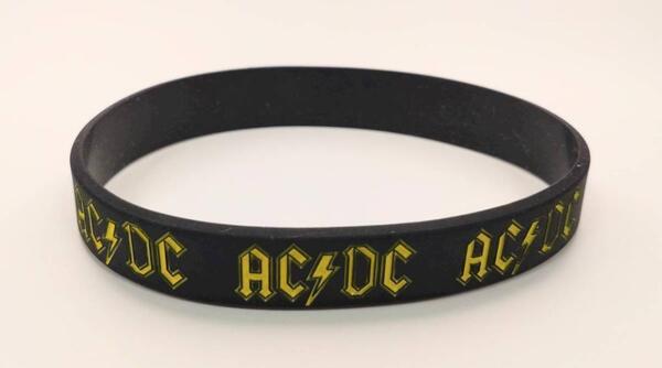 送料無料! AC/DC イエロー スリム ラバーバンド ラババン ブレスレット ロックバンド ネオスマ