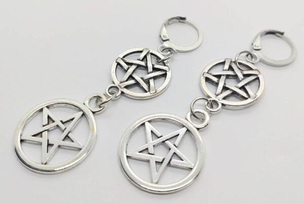 送料無料! スイング 魔法陣 五芒星 ピアス 両耳用 ストリート ロック ゴスロリ ネオスマ
