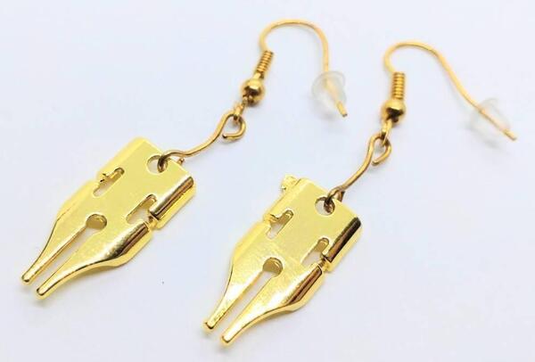 送料無料! ペン先 Gペン 万年筆 ピアス 両耳用 ストリート ロック ゴスロリ ネオスマ