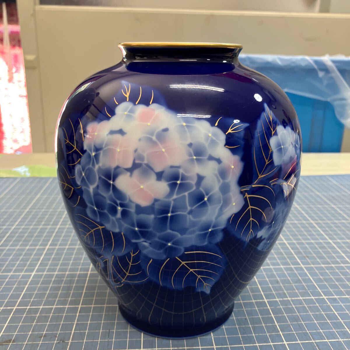 2025年最新】深川製磁の花瓶を探すならこちらで！洗練された和の
