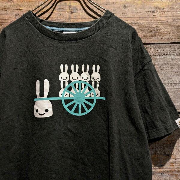 CUNE キューン 8連ウサギ Tシャツ アートデザイン 両面プリント 黒 L