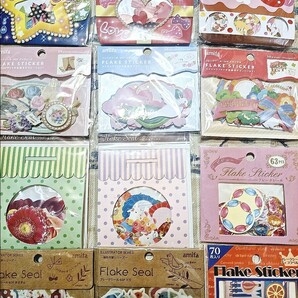 フレークシール 12点セット amifa コラージュ 花 リボン アニマル ロゼット ジュエリー ラベル ハート 星 スイーツ 海外作家 鳥 赤ずきん