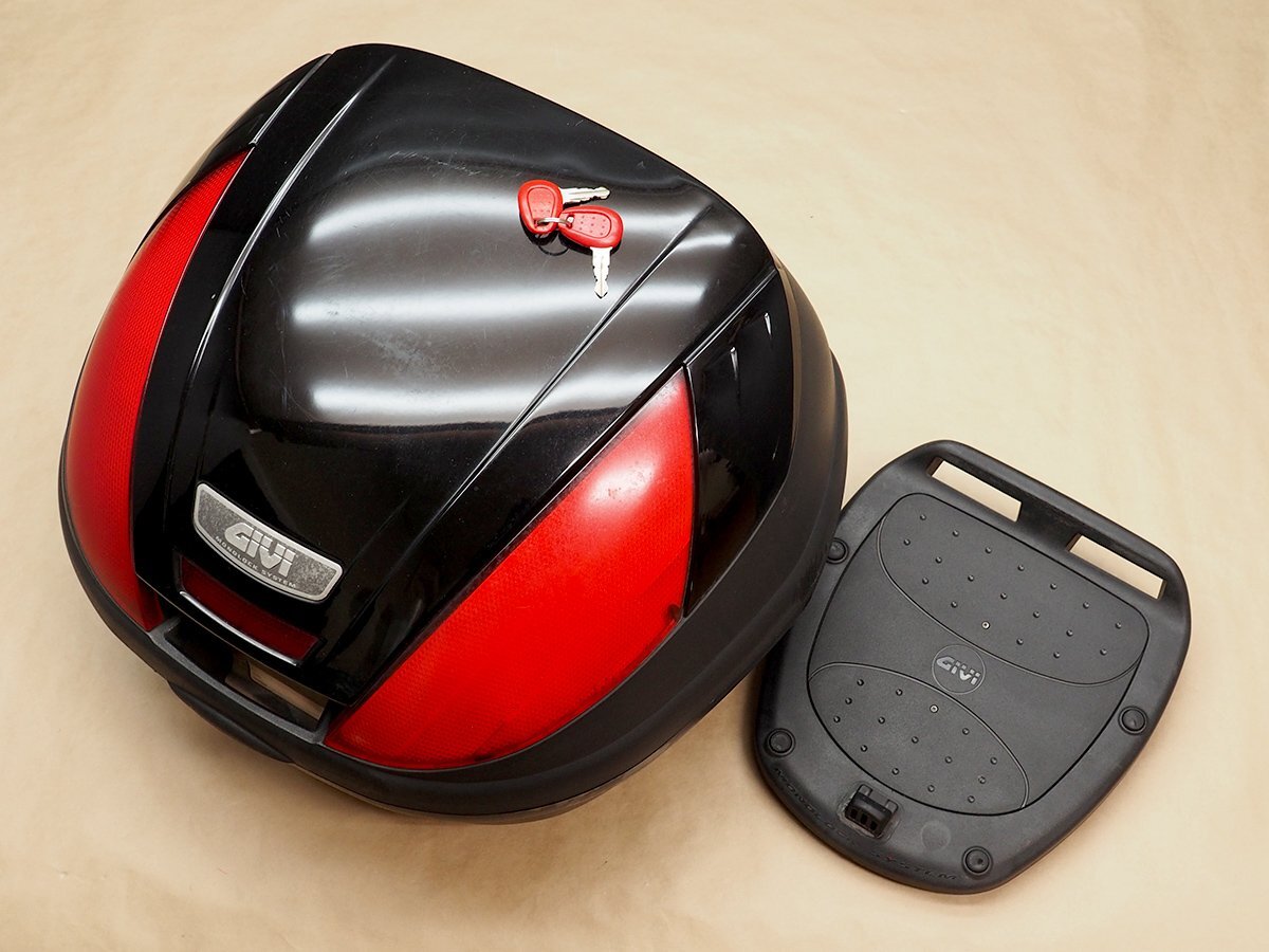 2025年最新】Yahoo!オークション -givi モノロックの中古品
