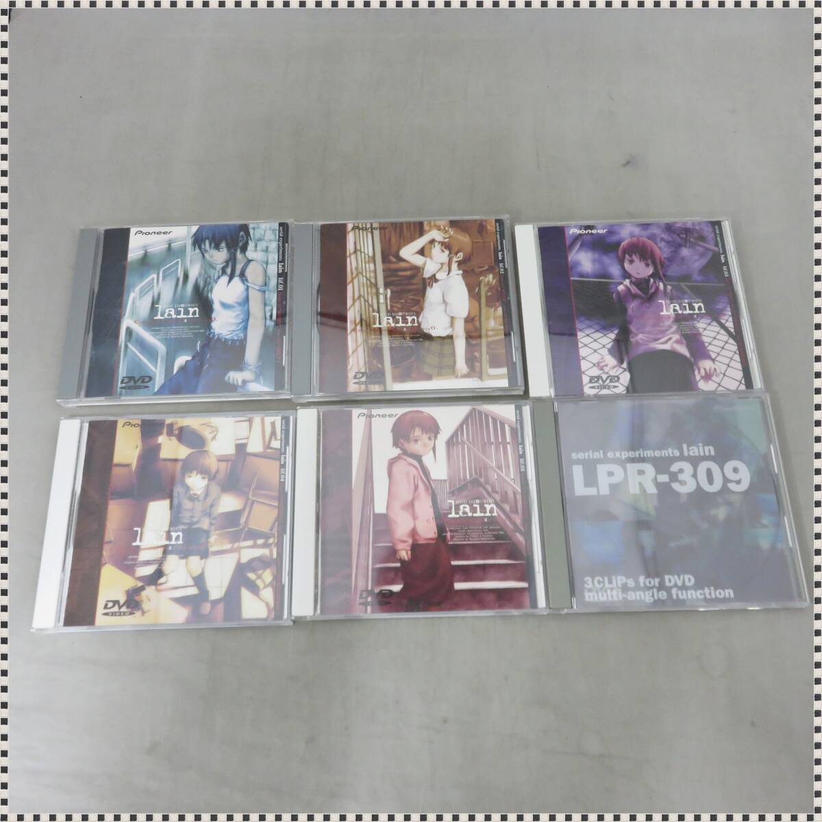 Yahoo!オークション -「serial experiments lain dvd」の落札 Yahoo!オークション -「serial experiments lain dvd」の落札