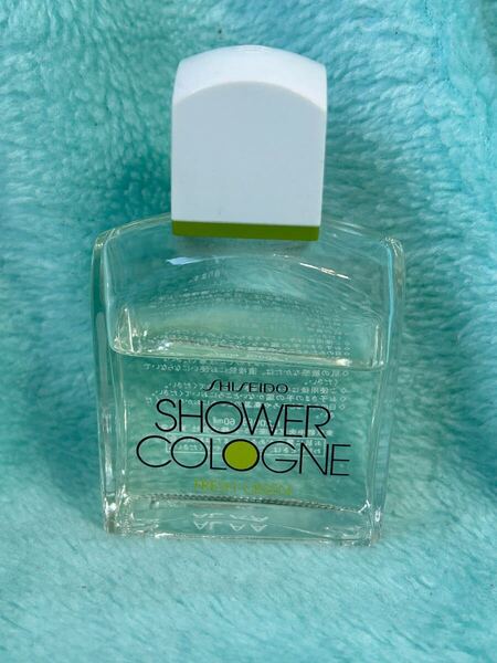 昭和レトロ 資生堂 SHISEIDO シャワーコロン フレッシュグリーンオーデコロン 60ml 容器 香水