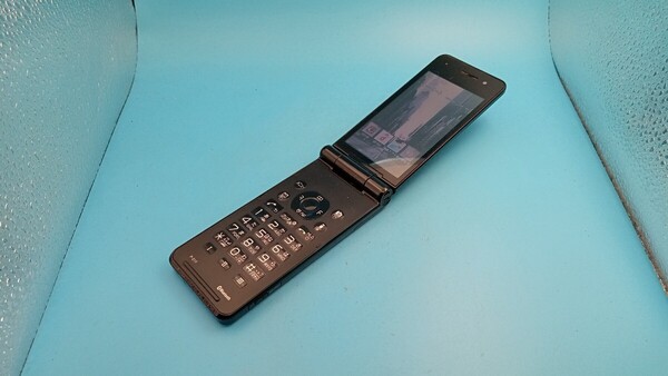 K3040 docomo FOMA P-01F Panasonic/パナソニック/ケータイ/ 簡易動作確認&簡易清掃&初期化OK 判定○ 現状品 送料無料