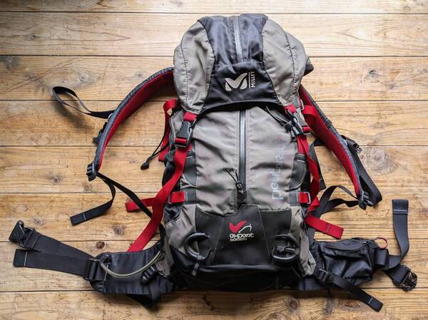 送料無料♪MILLET peuterey 35 ミレー プトレイ 35 EXPERT SERIES バックパック アウトドア登山 リュック ザック USED古着