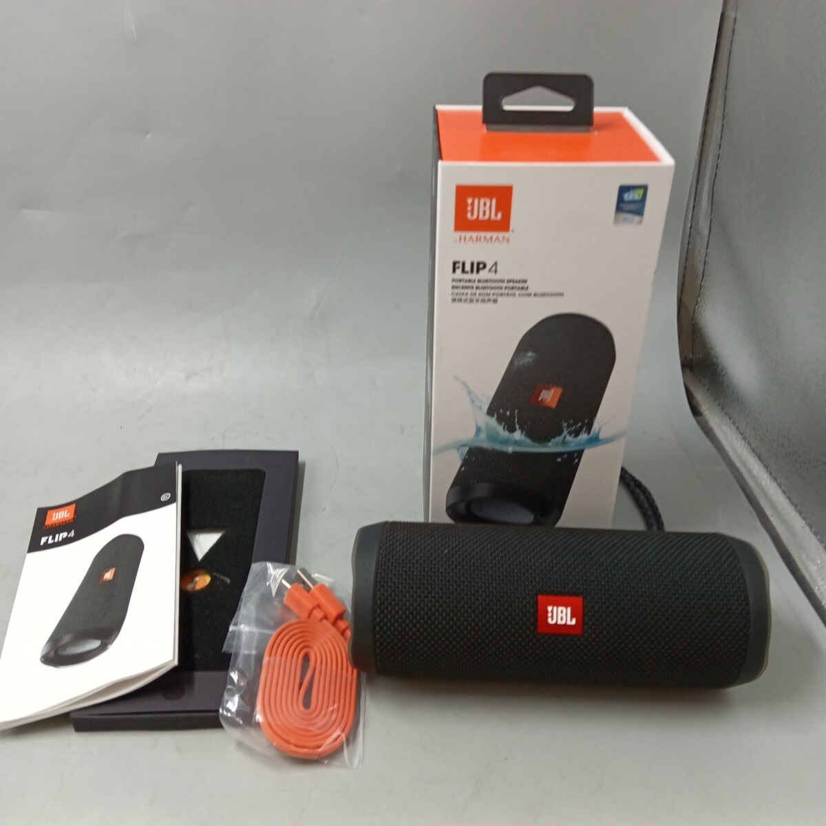 Yahoo!オークション -「jbl flip 4」(スピーカー本体) (JBL)の Yahoo!オークション -「jbl flip 4」(スピーカー本体) (JBL)の