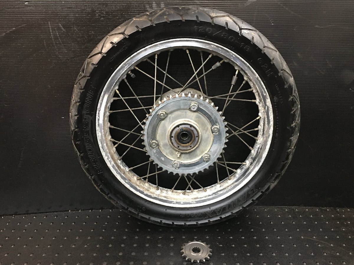 Yahoo!オークション -「sr400 ホイール 18」の落札相場・落札価格 Yahoo!オークション -「sr400 ホイール 18」の落札相場・落札価格
