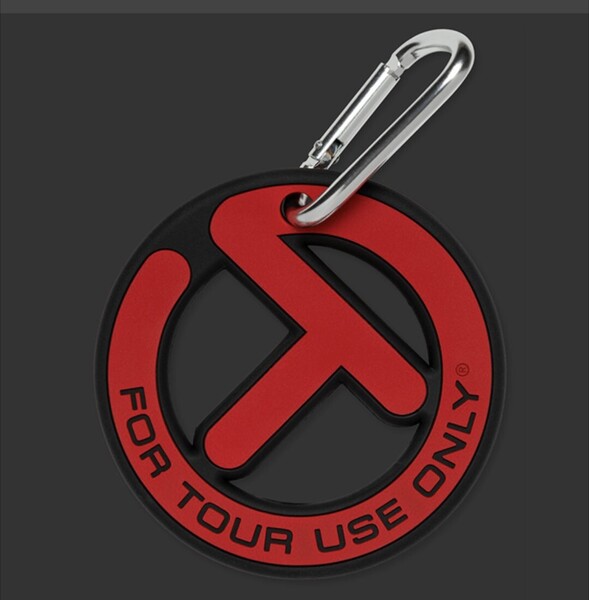 送料無料 新品 スコッティキャメロン パッティングディスク サークルT レッド Cookie Cutter Circle T Red Putting Disk with Carabiner