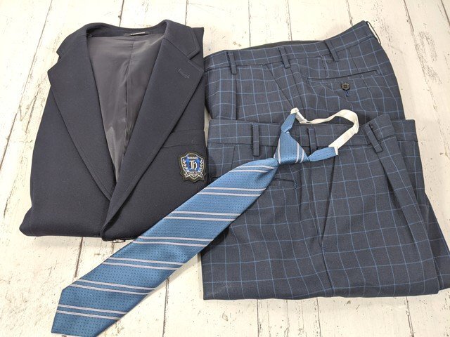 US677-1 (中古) 愛知県 名古屋市立 志段味中学校 4点セット /旧