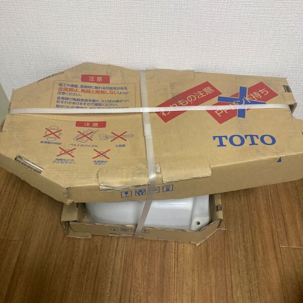 TOTO 床置壁排水大便器 CS671BP #NW1 未使用 倉庫保管品 便器部