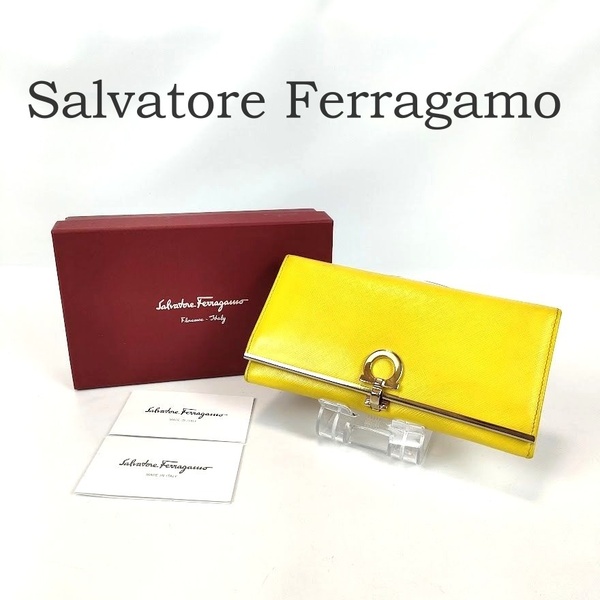 Salvatore Ferragamo サルヴァトーレ フェラガモ 長財布 ガンチーニ イエロー 黄色 箱あり 二つ折り 金具ゴールド レディース 中古 レア