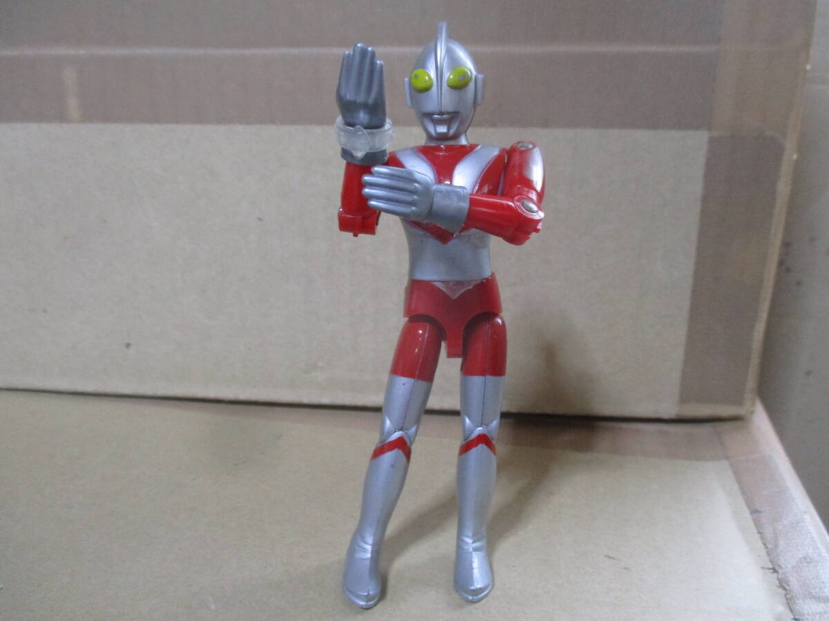 Yahoo!オークション -「ウルトラマン」(超合金) (ビンテージ)の Yahoo!オークション -「ウルトラマン」(超合金) (ビンテージ)の