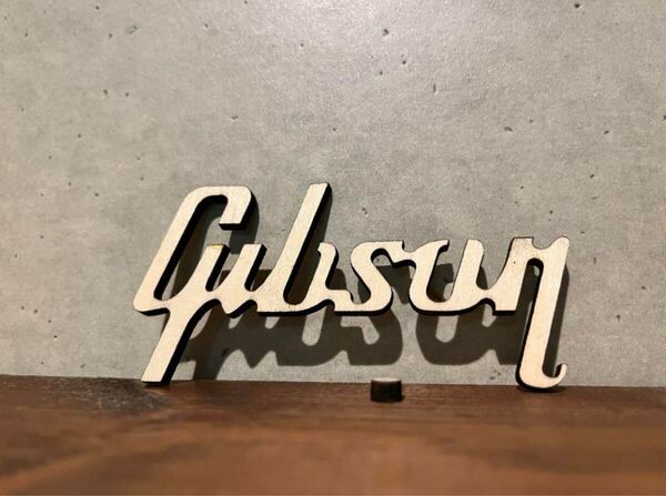 【ロゴ木文字】gibson ギブソン ギター レスポール