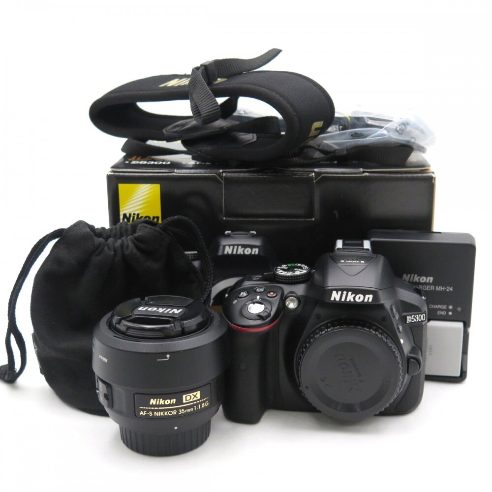 ニコン(Nikon) D5300 ダブルズームキット2 レッドの買取価格