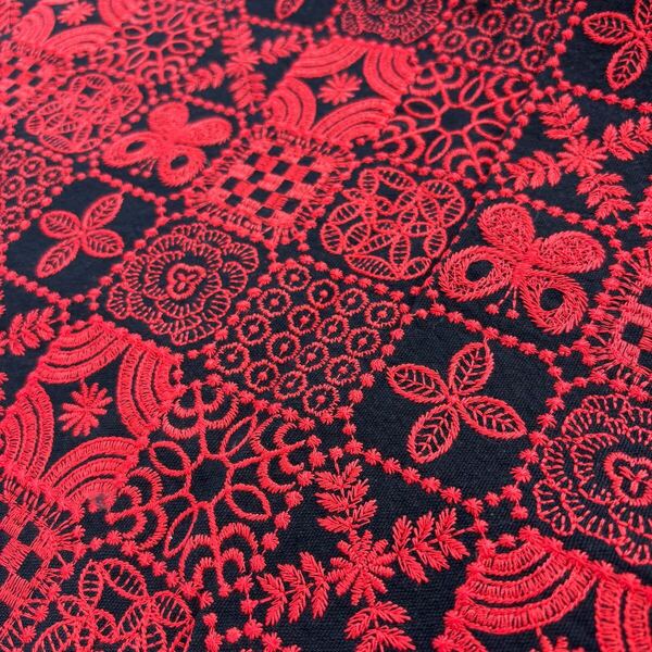 新品入荷コットンリネン棉麻地赤色ブロック刺繍生地ハギレ布