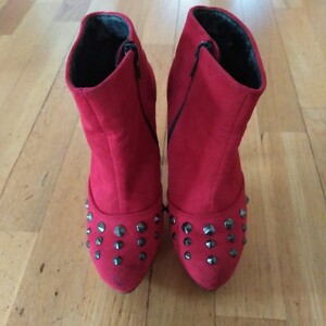 Насосы ESPERANZA с короткими сапогами