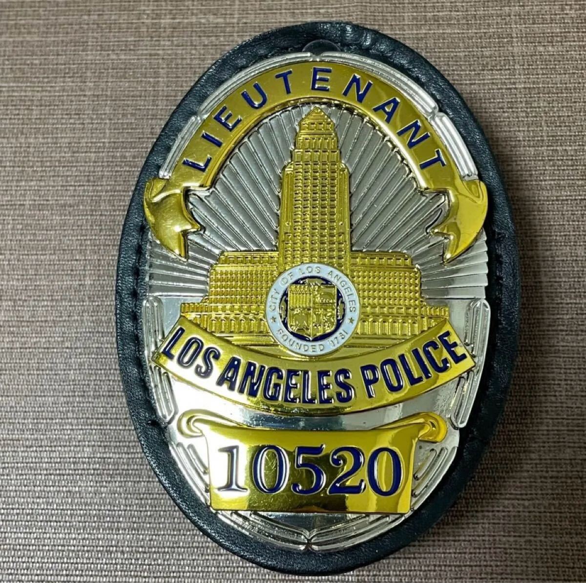 Yahoo!オークション -「ポリスバッジ lapd」の落札相場・落札価格 Yahoo!オークション -「ポリスバッジ lapd」の落札相場・落札価格