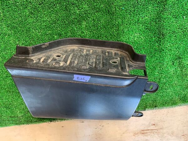 全国送料無料 NV350キャラバン LDF-VW6E26 右 サイドステップ